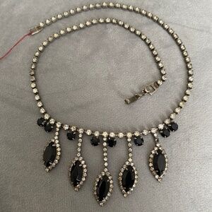 Black and white rhinestones Necklace